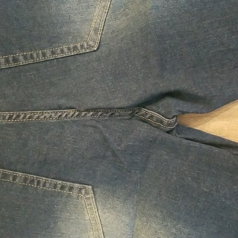 Composition Blue Ripped Denim Short Size XL - Picture 16 of 16